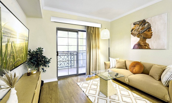 Marina del Rey Apartment | Santa Monica retreat 2 min to Promenade