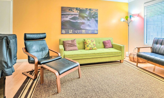 Sunset Park House | Santa Monica Townhome - Close to Beach!