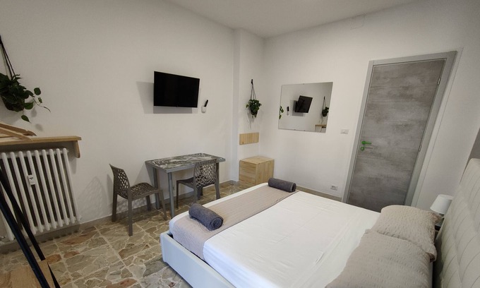 Santa Rita House | Santa Rita Rooms