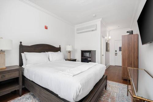 Santa Rosa Apartment | Santa Rosa Stonehouse Private Wine Country Getaway