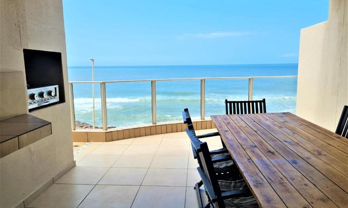 Margate Beach Apartment | Santorini 203A