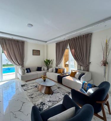 Mobarak City Villa | SANTORINI - Private villa with swimming pool