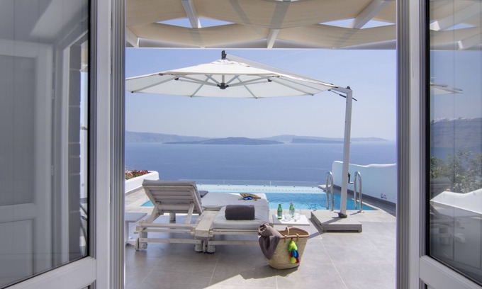 Oia Hotel | Santorini Secret Suites & Spa