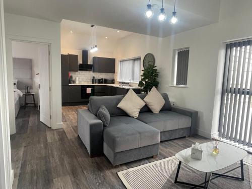 Roath Apartment | Sapphire Premier Apartments w/Secure Parking