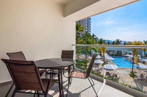 Las Glorias Apartment | Sapphire Shores at Harbor Torre Norte