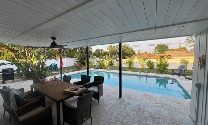 Sarasota House | Sarasota Resort-Like Living