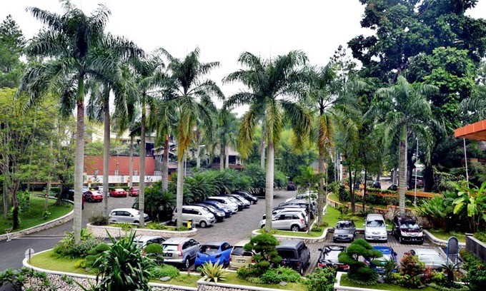 Bandung Hotel | Sari Ater Kamboti Hotel Bandung
