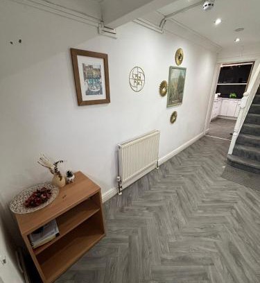 South Hornchurch Apartment | Sariyu place