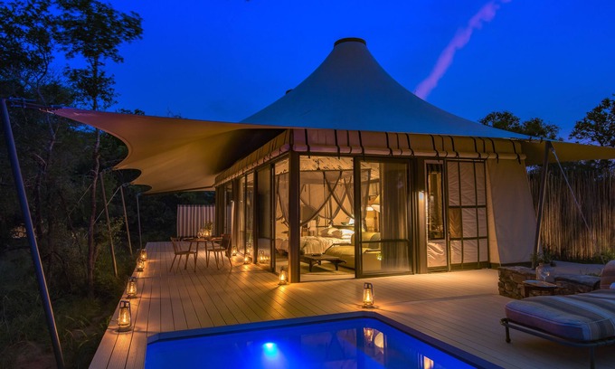 Thorny Bush Game Reserve Cabin | Saseka Tented Camp
