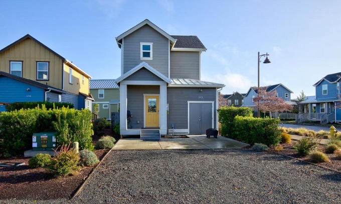 Ocean Shores House | Sasquatch Shore House