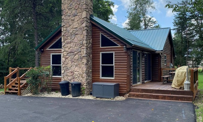 Rockbridge Cabin | Sassafras Cabin (Hocking Hills area)