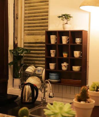 Ben Nghe Apartment | Sau Mua Home Saigon Homestay