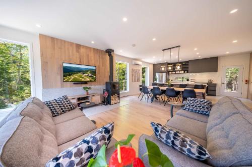 Saint-Philemon Ski Chalet | Sauna & Pool Table - Nordik Attitude