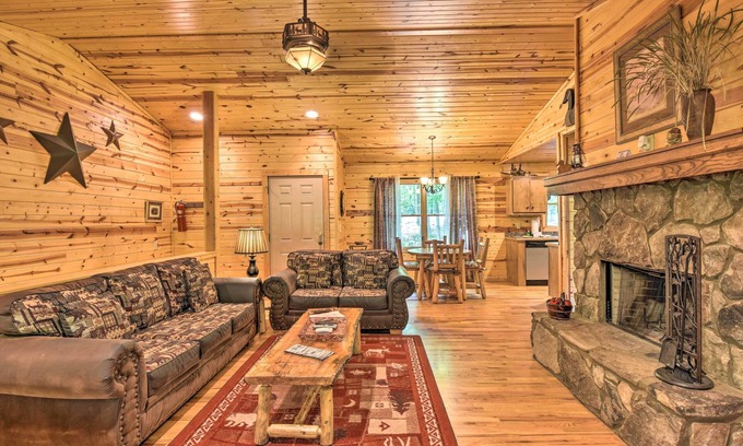 Helen Cabin | Sautee Mountain Retreat ‘The Highline’ Cabin!