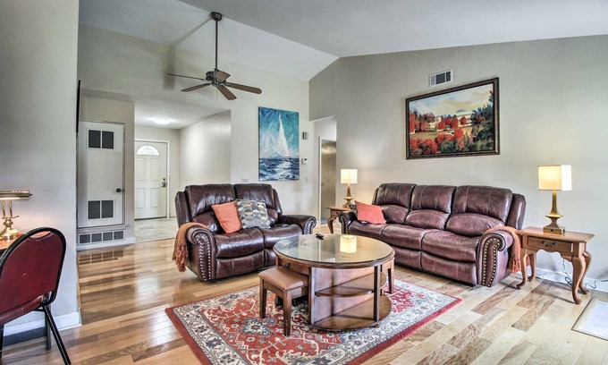 Savannah House | Savannah Escape ~ 11 Mi to Historic District!