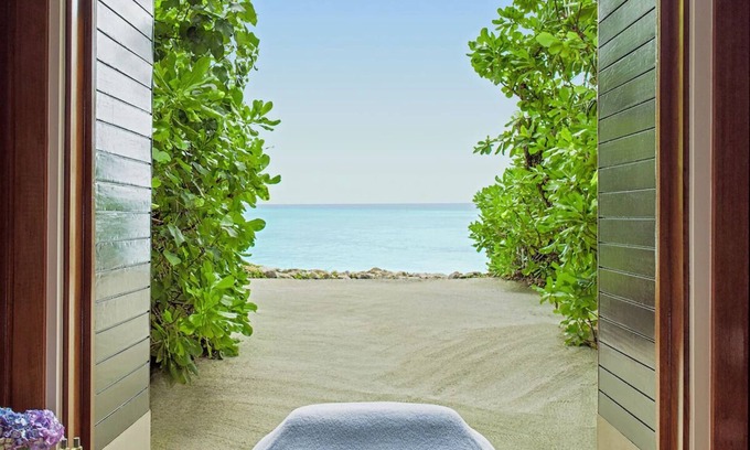 Reethi Rah Hotel | Savor An Exhilarating Experience! Direct Beach Access, Beach View, Outdoor Pool