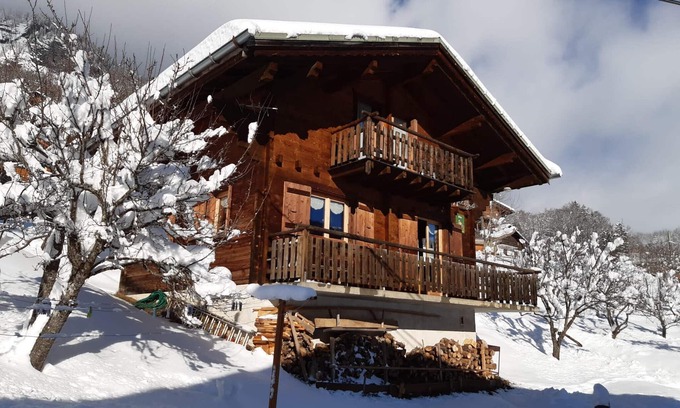 Flumet Ski Chalet | Savoyard nest with Mont Blanc view
