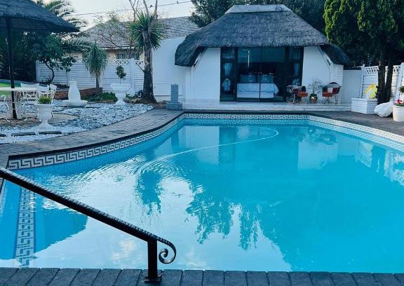 Glenvista House | Sbukosezwe guest house