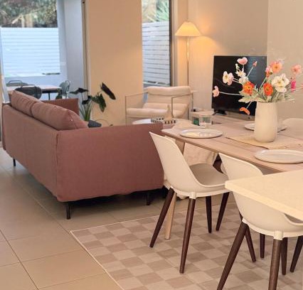 Scarborough House | Scarborough Vacay - 3 bed house