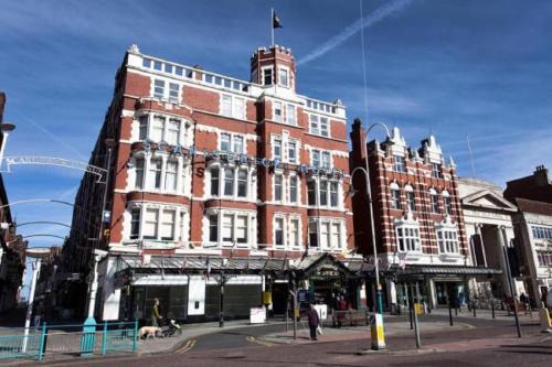Southport Hotel | Scarisbrick Hotel