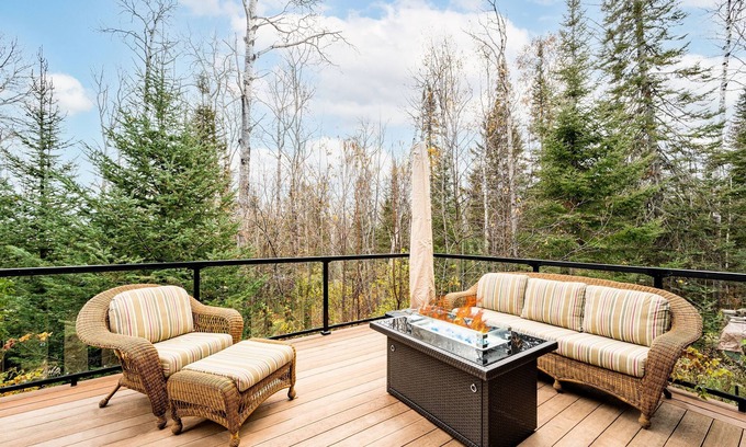 Grand Marais House | Scenic 3BRCabin | Near Lutsen & GrandMarais+Arcade