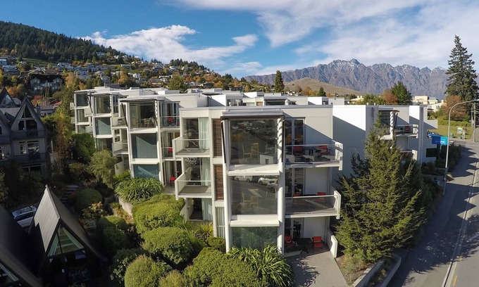 Queenstown City Centre Hotel | Scenic Suites Queenstown