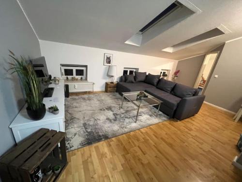 Schwerin Apartment | Schöne helle DG Wohnung in der Altstadt Schwerin