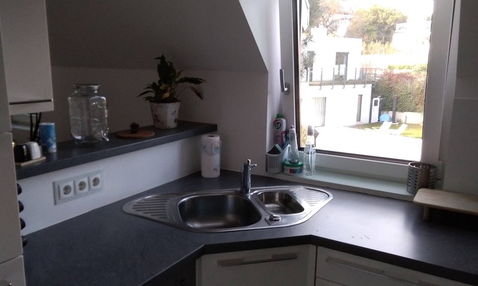 Wahring Apartment | Schöne Ruhige Wochnung im Grünem