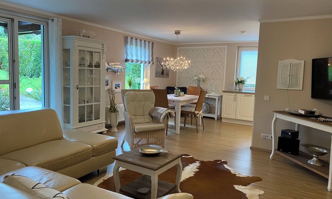 Olpe Apartment | Schöne Wohnung im Landhausstil