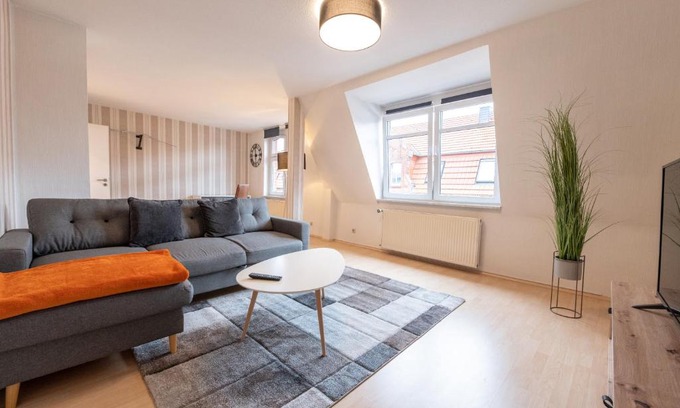 Eisenach Apartment | Schicke 2,5 Zimmer DG-Wohnung