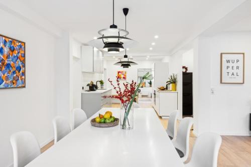 Elberfeld-Mitte Apartment | Schicker Wohntraum 9 Pers City, Lift, Parken