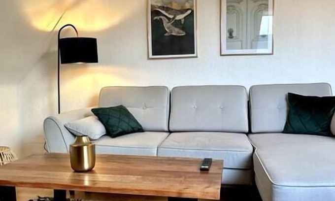 Suedviertel Apartment | Schickes 2-zimmer Appartement Messe Rü Innenstadt