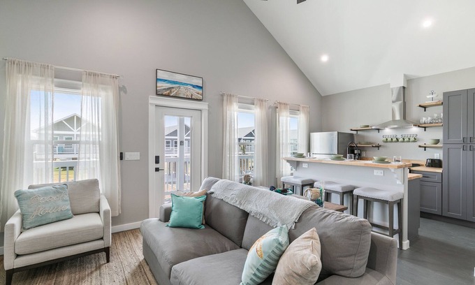 Port Bolivar House | Schipps Creek - Ocean & Bay Views