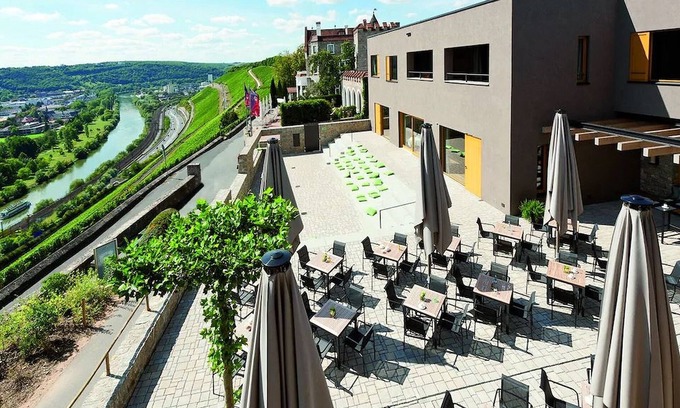 Unterdurrbach Hotel | Schlosshotel Steinburg