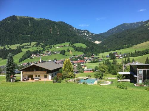 Russbach am Pass Gschuett Apartment | Schneckenhaus Dachstein West