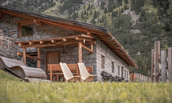 Valle Aurina House | Schöllbergalm in the Rotbachtal on the Schwarzenstein | Ahrntal | South Tyrol