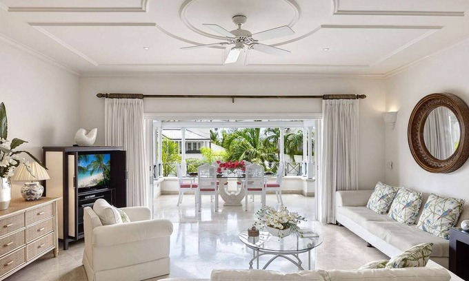 Schooner Bay Condo | Schooner Bay 306 | Penthouse (1/3 Rooms)
