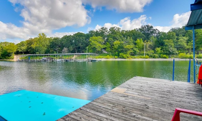 Kimberling City House | Schooner Creek Cabin with Fishing, Boating and More!