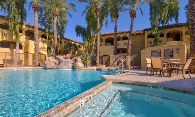 North Scottsdale Resort | Scottsdale Resort 2 Bedroom Suite in Scottsdale, Arizona