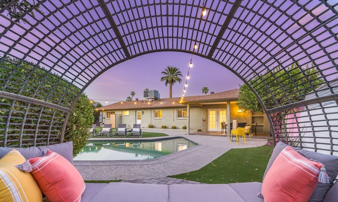 Scottsdale Highlands Five House | Scottsdale Resort Life! Amazing Pool, 5 Mins to Old Town, In-Home Recreation