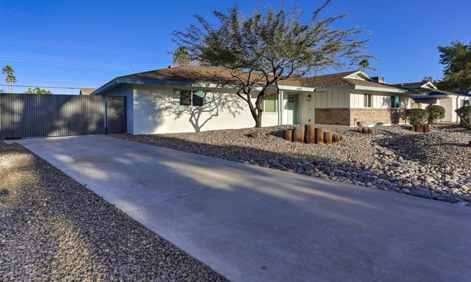 Scottsdale Country Acres House | Scottsdale's Desert Bungalow