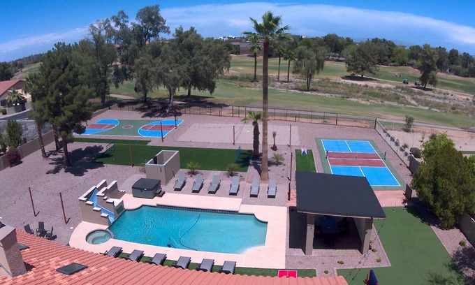 Paradise Valley Village Villa | Scottsdalestays Multimillion Estate-Best Acre Yard/Location, Pool & Pickleball.