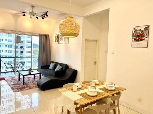 Bandar Puchong Jaya Apartment | SD 1-10Pax Puchong Sky Pod Residence IOI Mall WiFi