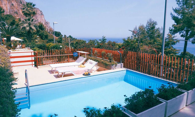 Addaura Villa | sea APARTMENT & POOL 2