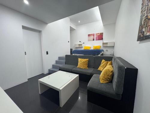 Porto da Cruz Apartment | Sea Breeze Studios