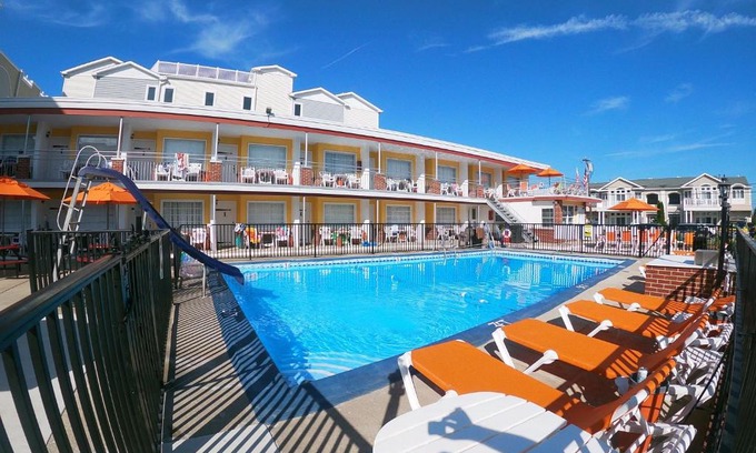 Wildwood Crest Hotel | Sea Chest Motel