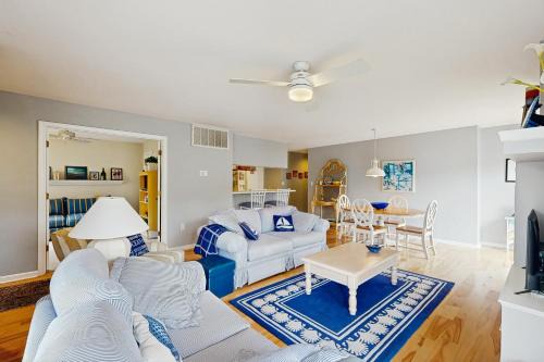 Bethany Beach Apartment | Sea Colony - 55054 Pine Lake Dr