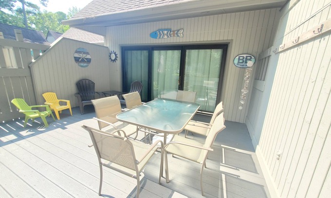 Bethany Beach Condo | Sea Colony West - 2BR, 2BA - 1 Block to Tennis Center, 1/2 Mile to Beach