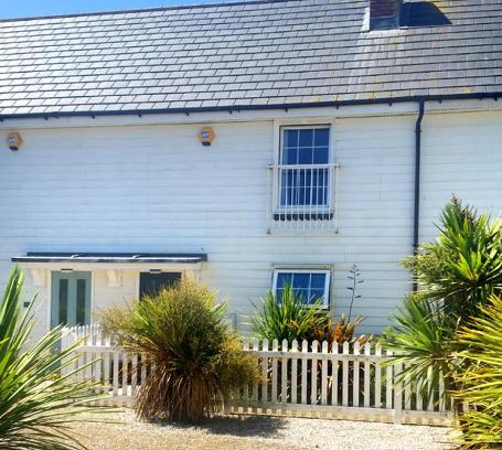 Camber House | Sea Dragon