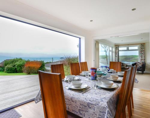 Trebetherick House | Sea Mist